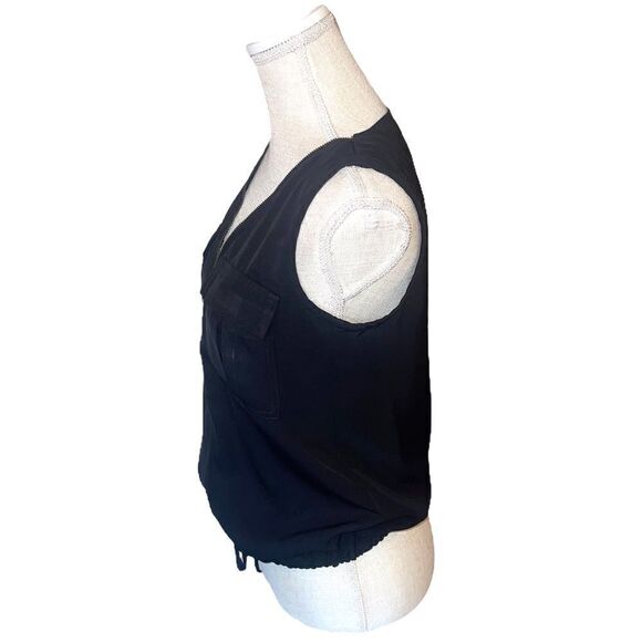Trina Turk Black Sleeveless V Neck Zipper Top Size Small - Picture 7 of 14